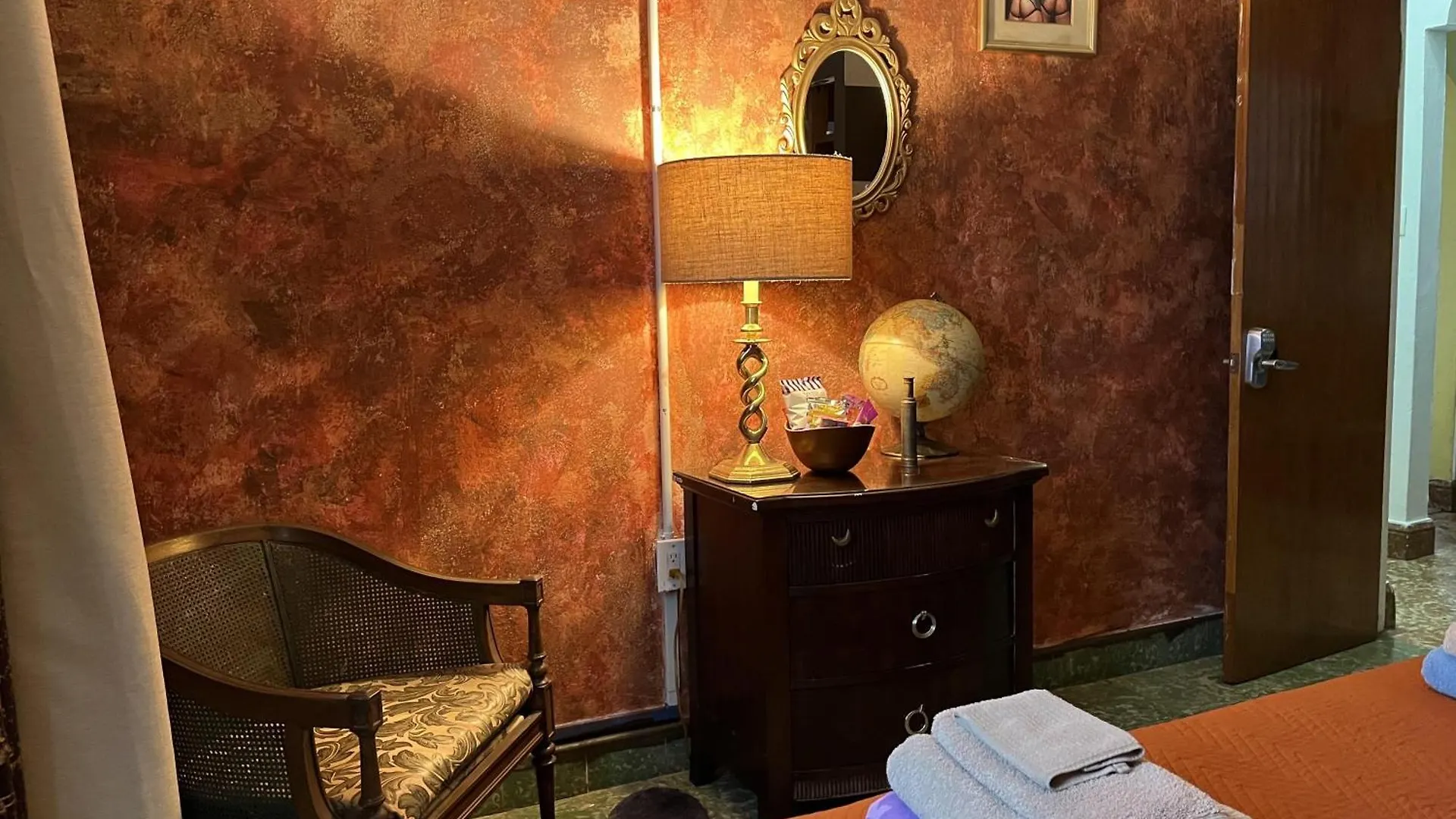 Lgbt Private King Room - Clothing Optional San Juan Puerto Rico