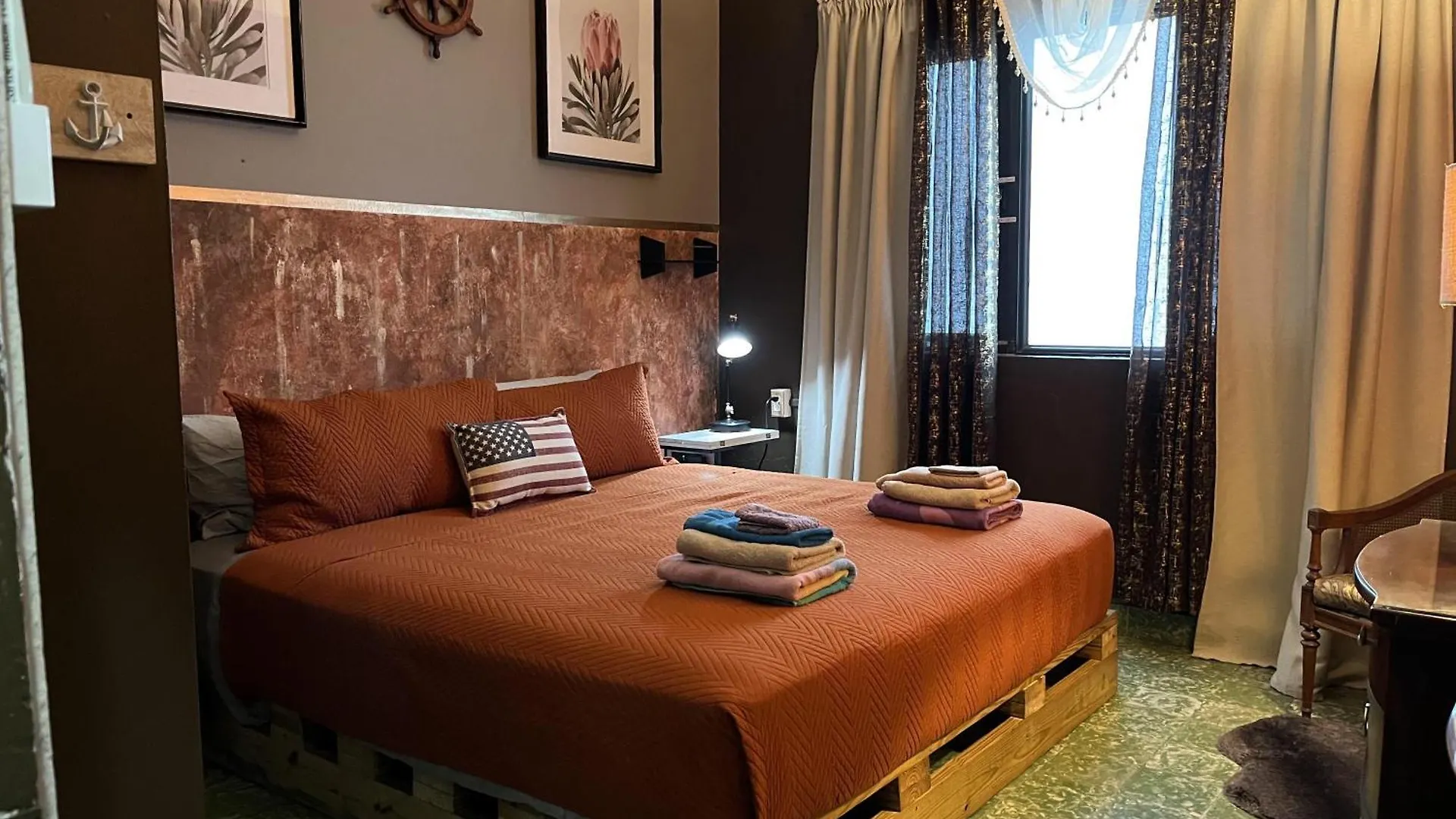 Lgbt Private King Room - Clothing Optional San Juan